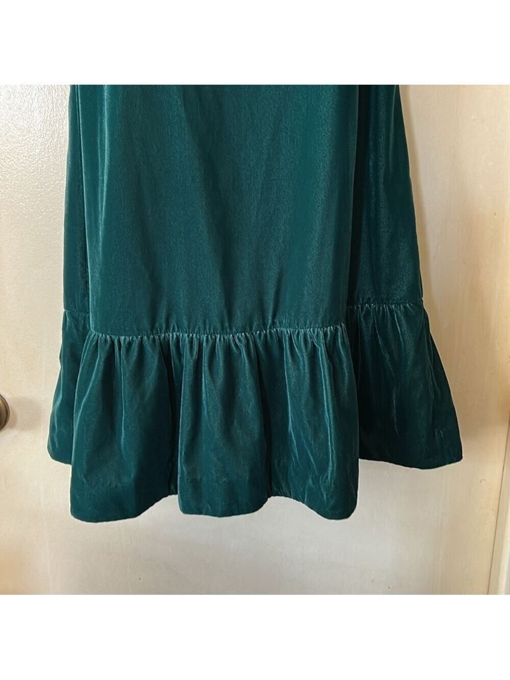 J Crew emerald green velvet shift dress with ruffle size 6 - Picture 4 of 12